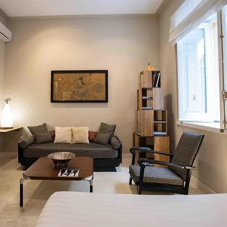 Atelier Ines Arts & Suites Naples Exterior photo
