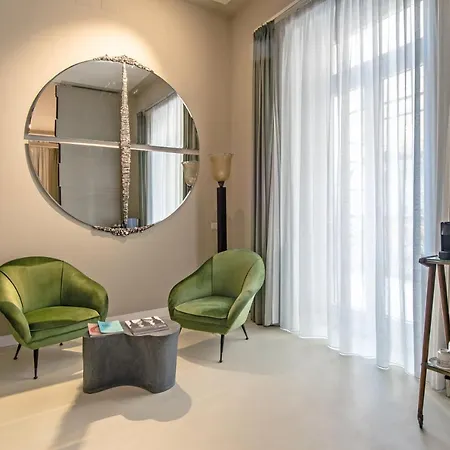 Atelier Ines Arts & Suites Naples Exterior photo