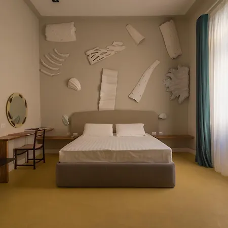 Atelier Ines Arts & Suites Naples Exterior photo