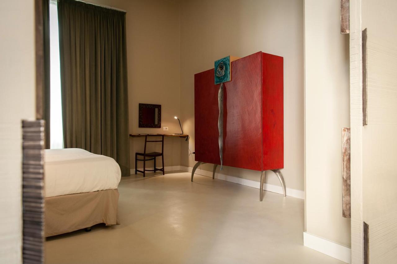 Atelier Ines Arts & * Naples