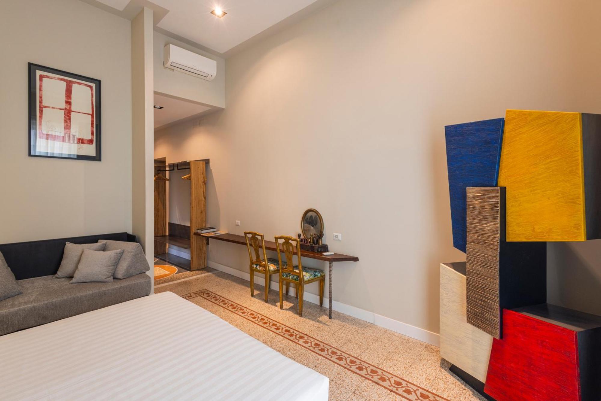 Atelier Ines Arts & Bed & Breakfast